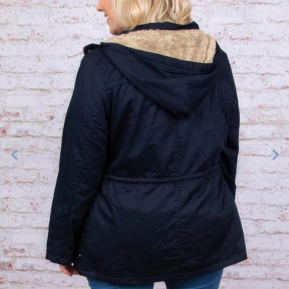 Born To Explore Jacket from Chic Soul, Navy, Hooded, Size 2x - Picture 3 of 7